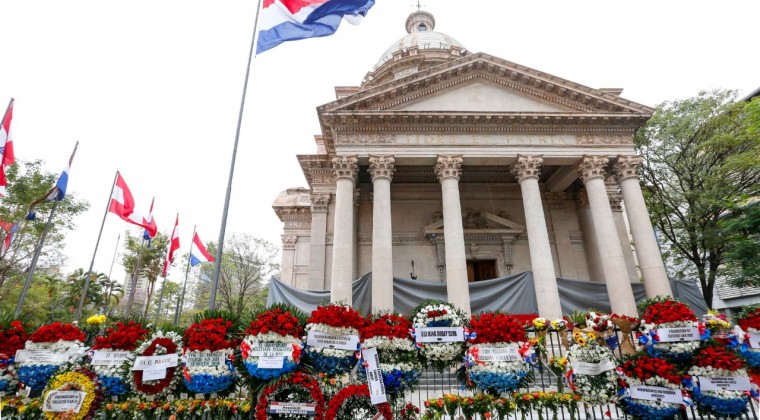 Diario HOY ¿Los restos de quiénes descansan en el Panteón Nacional de