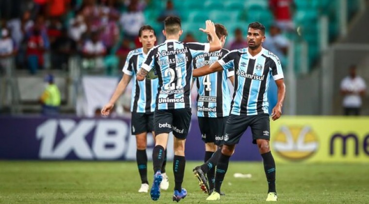 Diario HOY Gremio aparta a 7 jugadores del plantel en plena lucha por